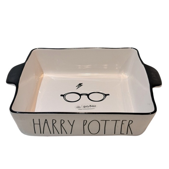 Harry Potter Wizarding World Casserole Baking Dish by Rae Dunn Pottery - Picture 1 of 9